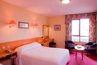 Отель Gold Coast Resort Dungarvan Дангарван Двухместный номер с 1 кроватью или 2 отдельными кроватями-5